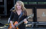 Nancy-Wilson-Net-Worth.jpg